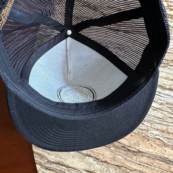 SnapBack hat - Picture 4 of 5